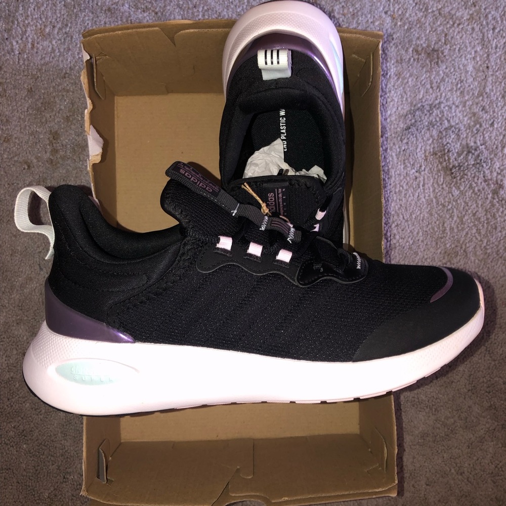 *New* Adidas Women’s Puremotion Super Running Sneakers Size 9